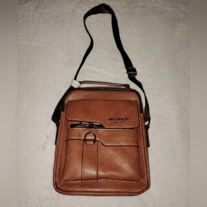 Weixer Crossbody Unisex Shoulder Bag Vintage Leather Vertical Hand Business